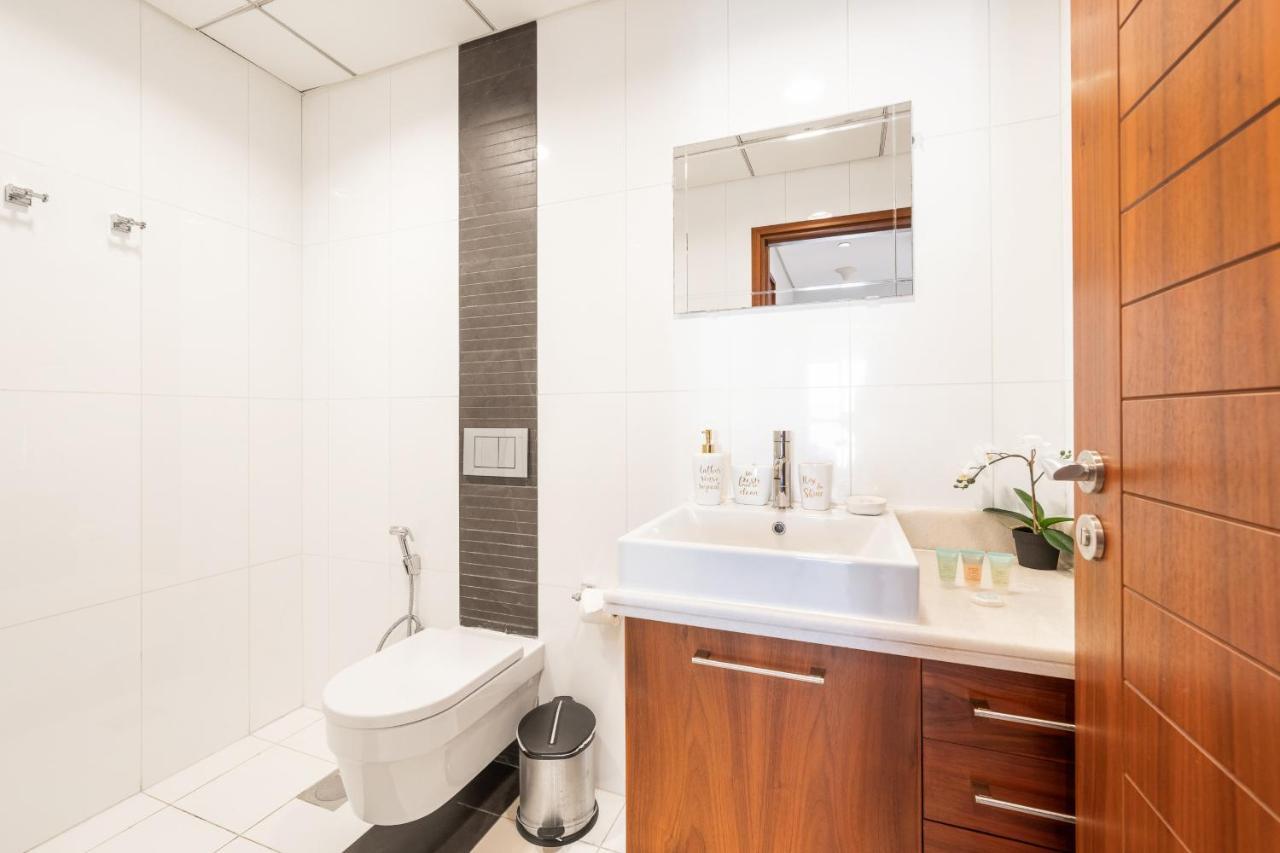 Super Deal! - 1Br Downtown Blvd Near Burj Khalifa & Mall Дубай Экстерьер фото